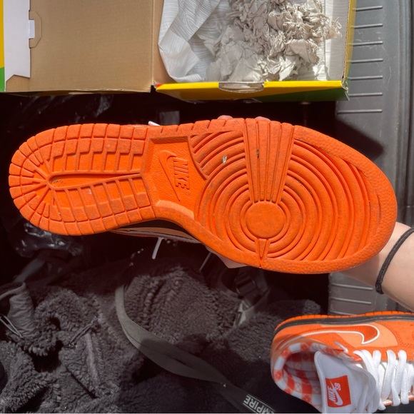 DUNK SB ORANGE LOBSTERS M 5/Wmn 6.5 - Picture 4 of 6